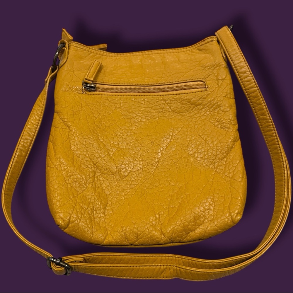 EUC Ampère Creations Vegan Willa Crossbody Bag in Mustard - Picture 3 of 11
